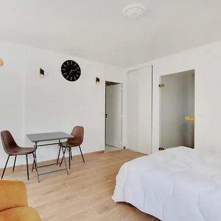 5 - Charming L000 Appartement Parijs